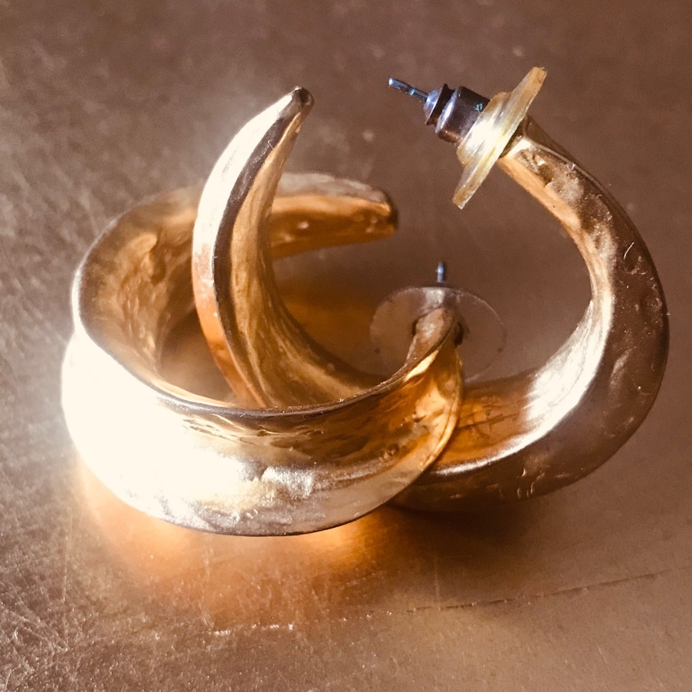Sculptural Hoop Earrings